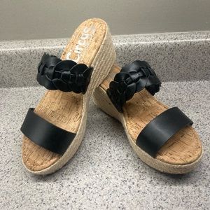 Sam Edelman wedge sandal in great used condition.